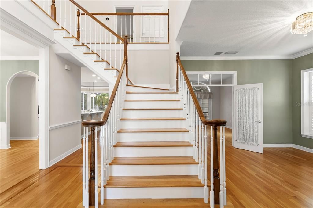 For Sale: $1,150,000 (5 beds, 4 baths, 4214 Square Feet)