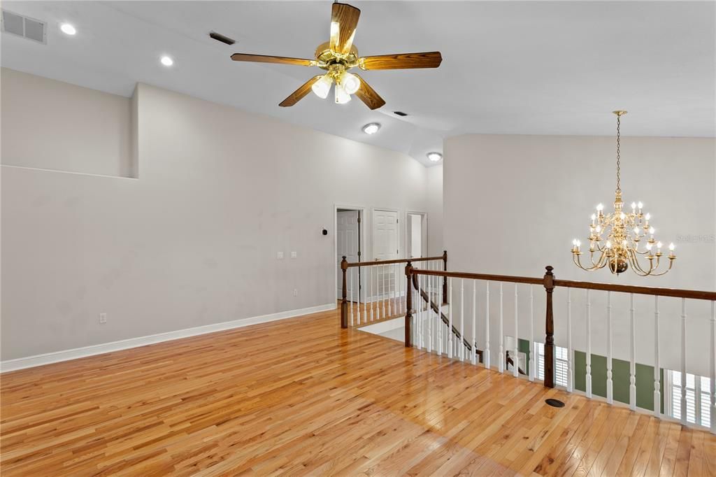 For Sale: $1,150,000 (5 beds, 4 baths, 4214 Square Feet)