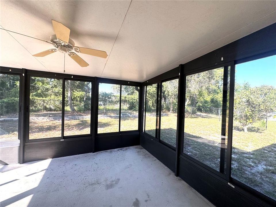 En Venta: $289,999 (3 camas, 2 baños, 1250 Pies cuadrados)