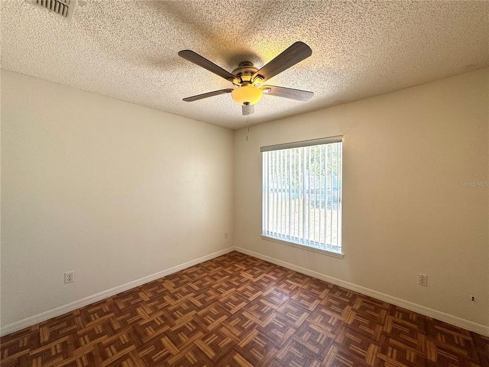 En Venta: $289,999 (3 camas, 2 baños, 1250 Pies cuadrados)