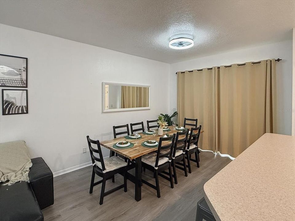 For Rent: $2,200 (4 beds, 3 baths, 1642 Square Feet)
