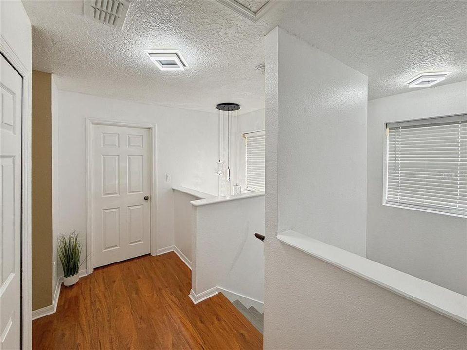 For Rent: $2,200 (4 beds, 3 baths, 1642 Square Feet)
