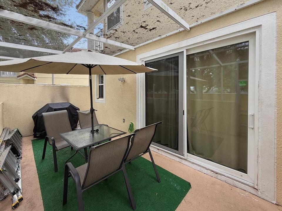 For Rent: $2,200 (4 beds, 3 baths, 1642 Square Feet)