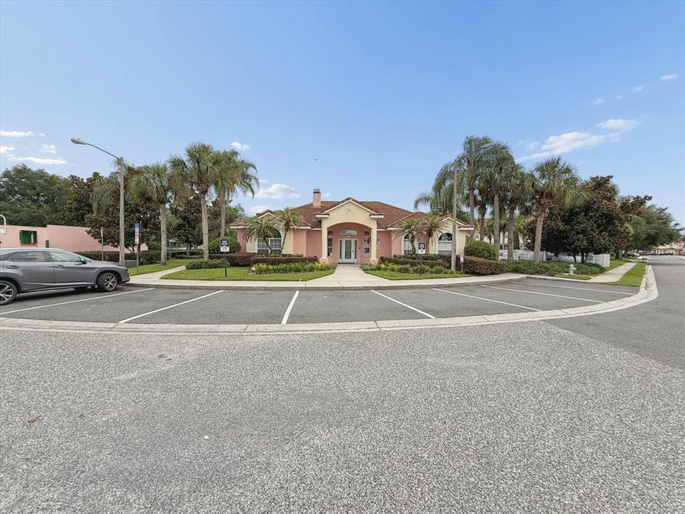 For Rent: $2,200 (4 beds, 3 baths, 1642 Square Feet)