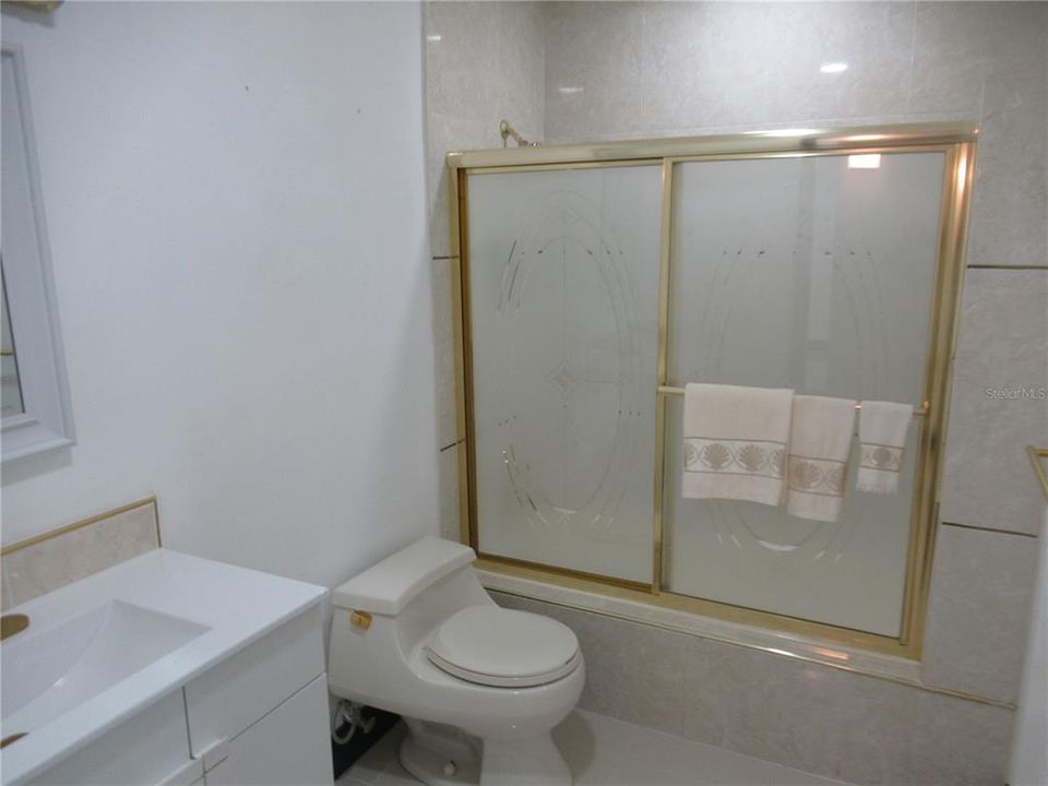 En Renta: $1,900 (2 camas, 2 baños, 1400 Pies cuadrados)