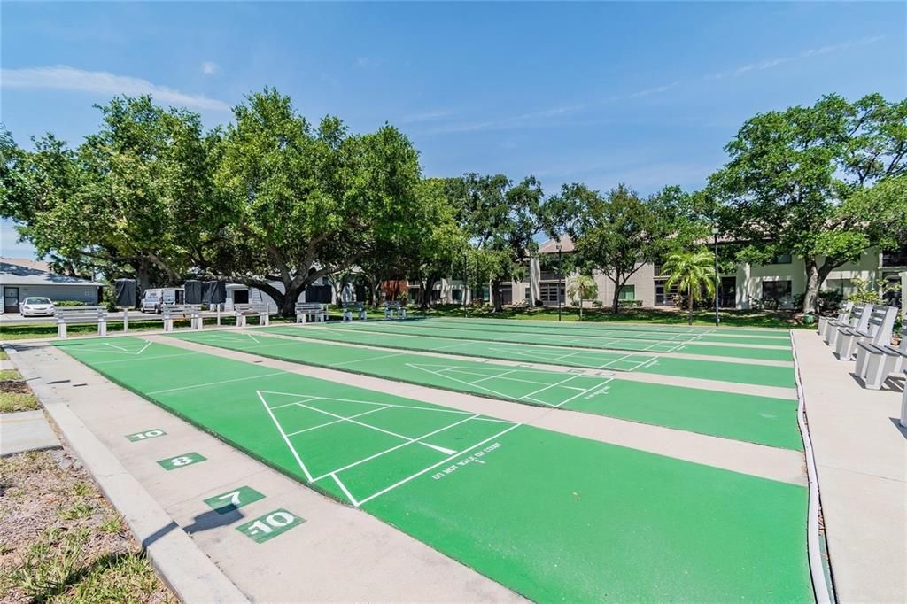 For Rent: $1,950 (2 beds, 2 baths, 942 Square Feet)