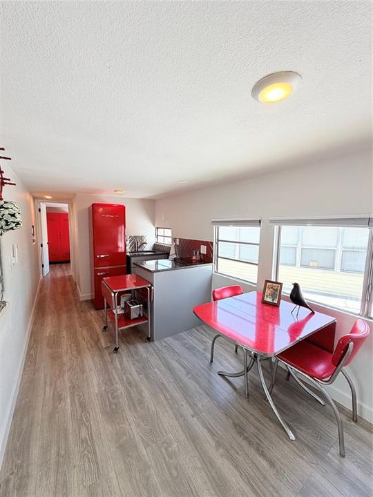 For Sale: $65,000 (1 beds, 1 baths, 240 Square Feet)