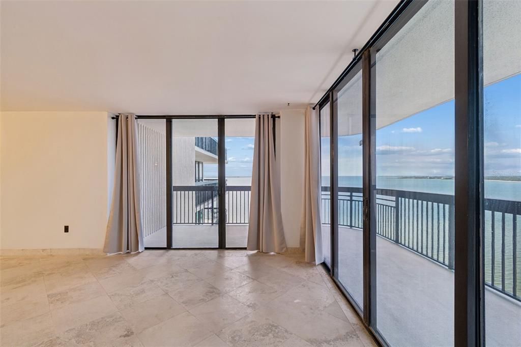 En Venta: $700,000 (2 camas, 2 baños, 1520 Pies cuadrados)