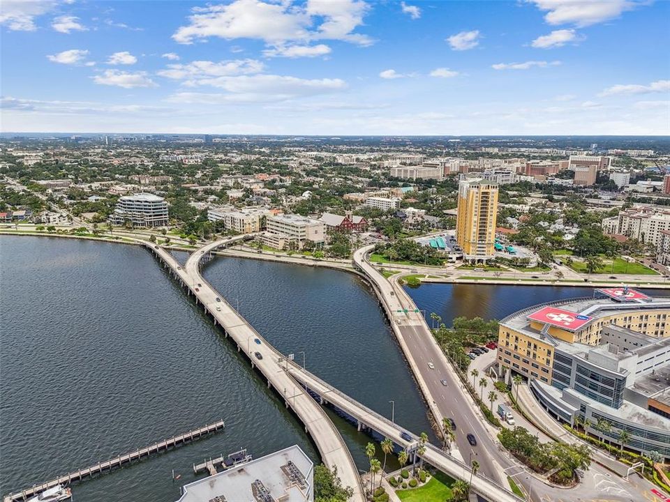 En Venta: $700,000 (2 camas, 2 baños, 1520 Pies cuadrados)