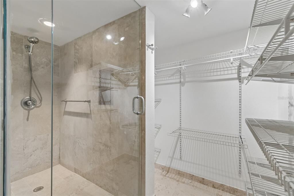 En Venta: $700,000 (2 camas, 2 baños, 1520 Pies cuadrados)
