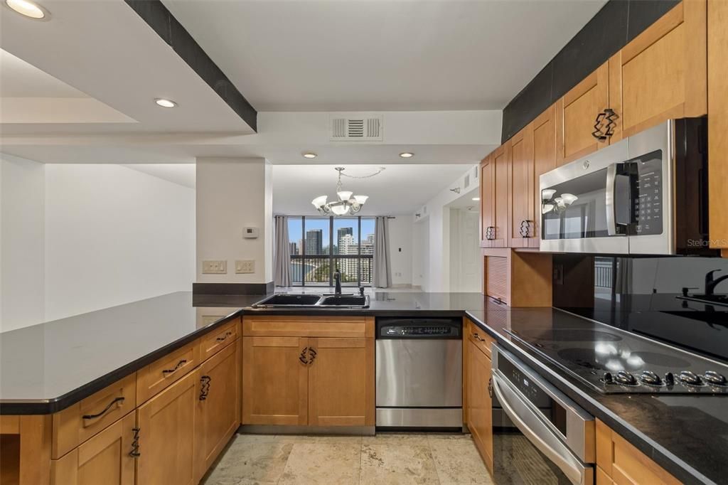 En Venta: $700,000 (2 camas, 2 baños, 1520 Pies cuadrados)