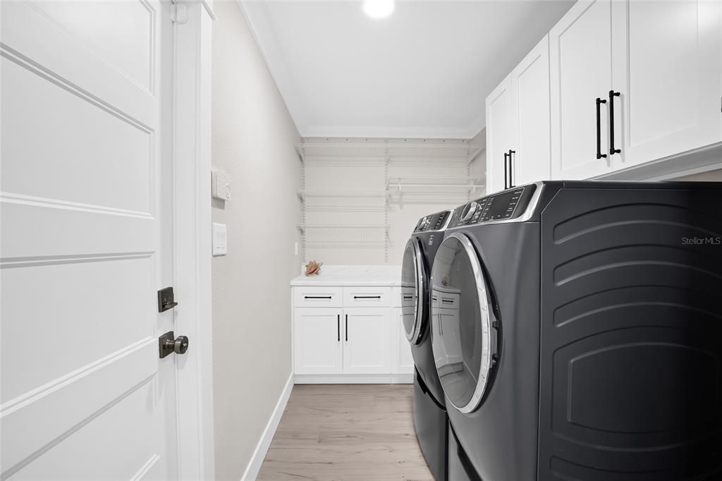 En Venta: $1,020,000 (3 camas, 3 baños, 2073 Pies cuadrados)