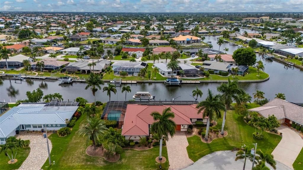 На продажу: $839,000 (3 спален, 2 ванн, 2336 Квадратных фут)