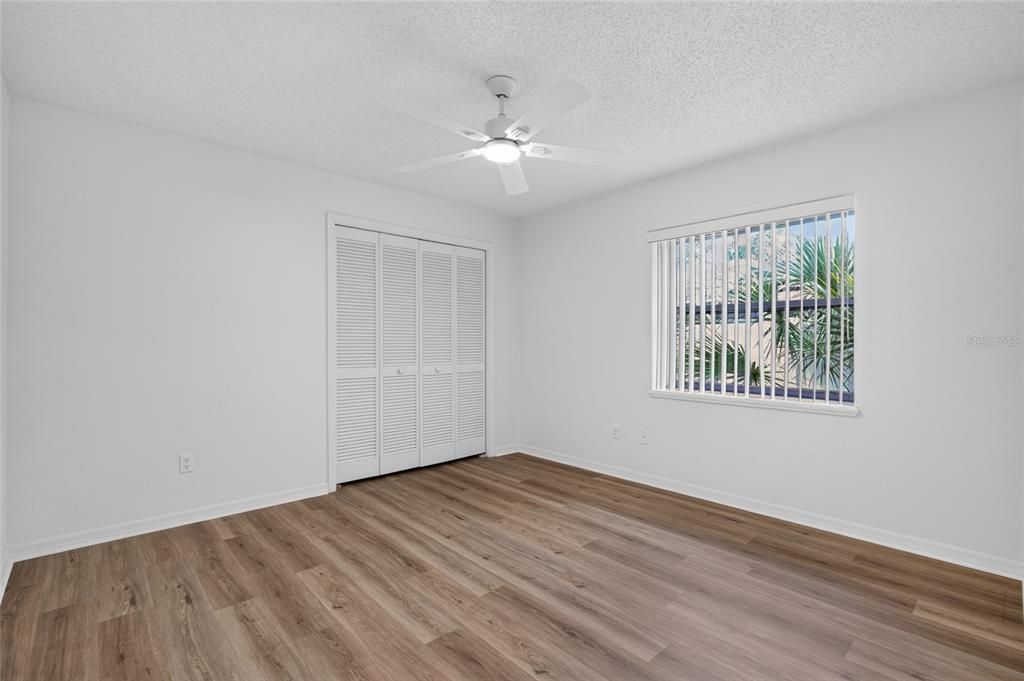 For Sale: $379,000 (5 beds, 3 baths, 2909 Square Feet)
