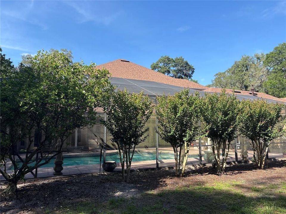 For Sale: $1,075,000 (5 beds, 4 baths, 5196 Square Feet)