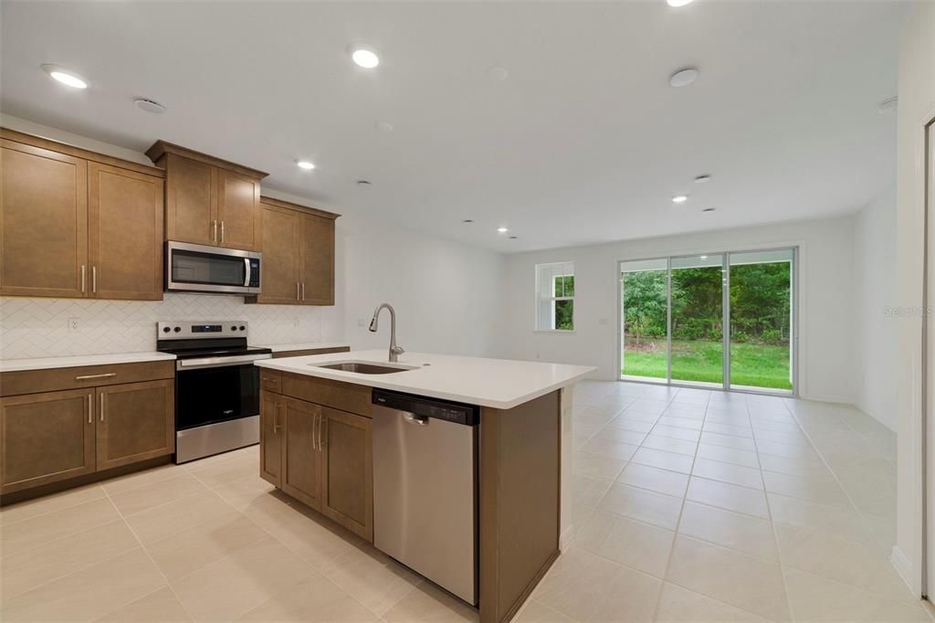 En Venta: $425,990 (3 camas, 2 baños, 1544 Pies cuadrados)