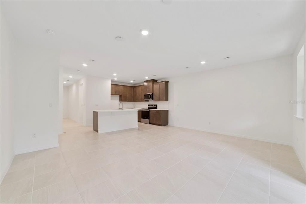En Venta: $425,990 (3 camas, 2 baños, 1544 Pies cuadrados)