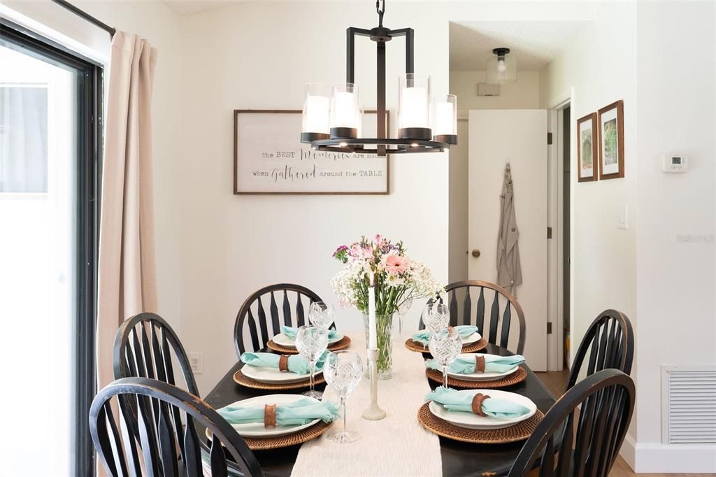 For Sale: $399,000 (3 beds, 2 baths, 1142 Square Feet)