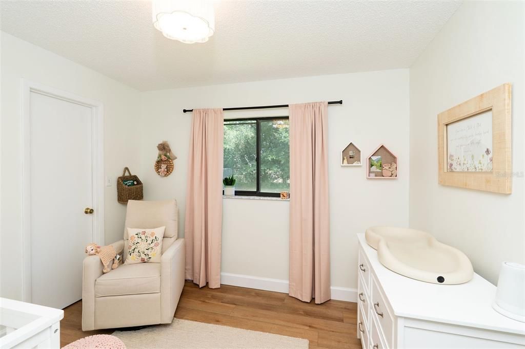 For Sale: $399,000 (3 beds, 2 baths, 1142 Square Feet)