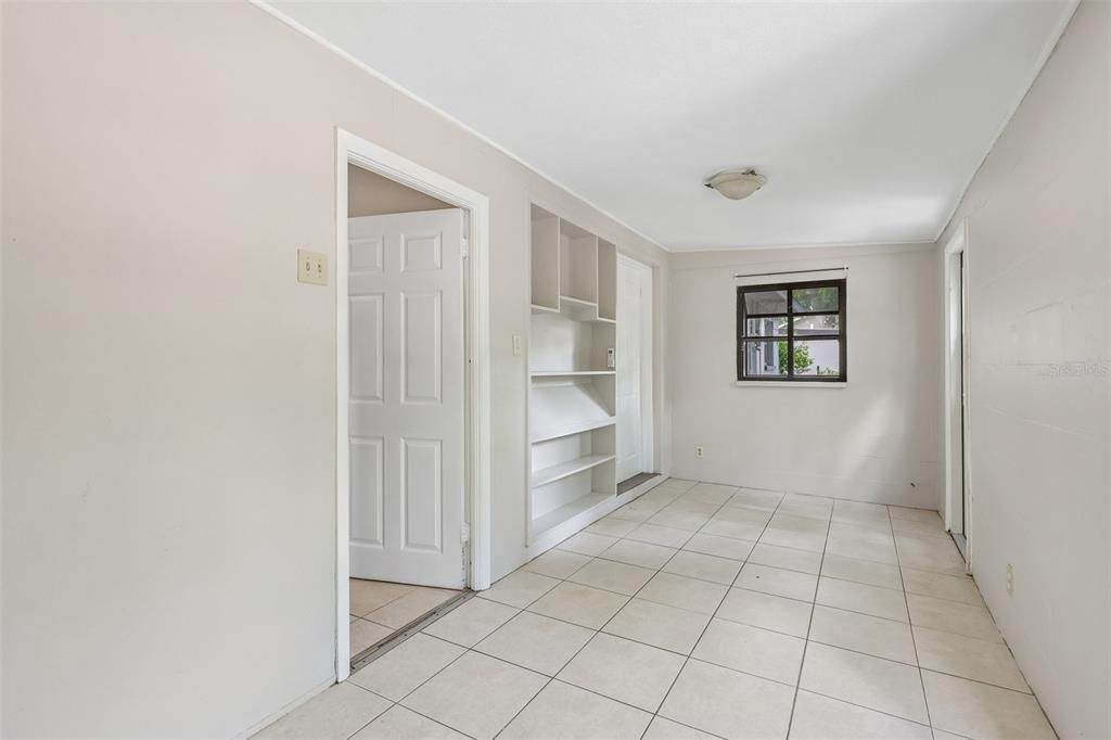 En Venta: $325,000 (3 camas, 2 baños, 1144 Pies cuadrados)