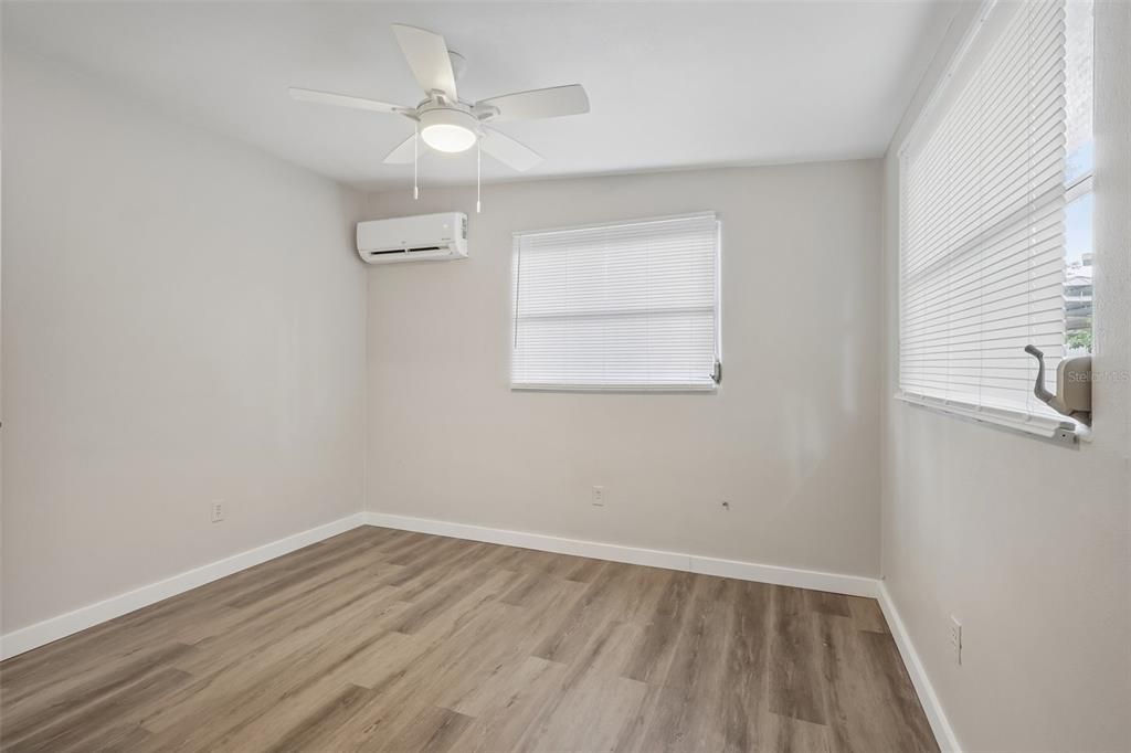 En Venta: $325,000 (3 camas, 2 baños, 1144 Pies cuadrados)