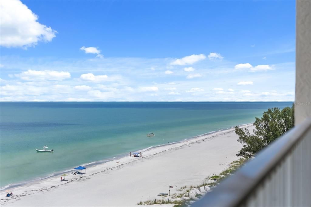 For Sale: $1,250,000 (3 beds, 2 baths, 1180 Square Feet)