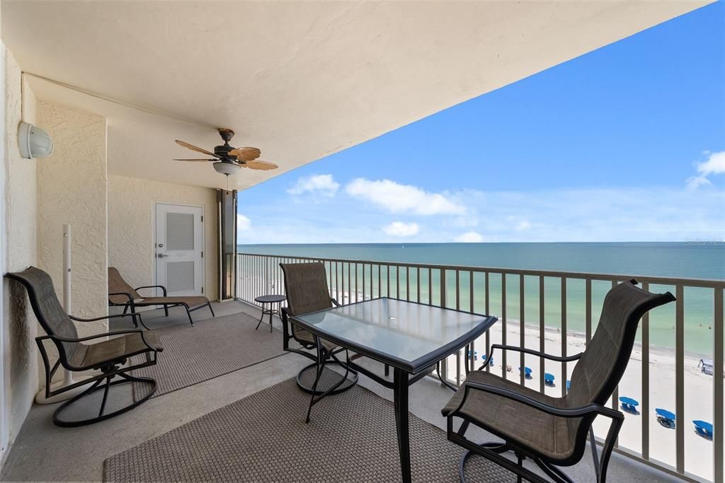 For Sale: $1,250,000 (3 beds, 2 baths, 1180 Square Feet)