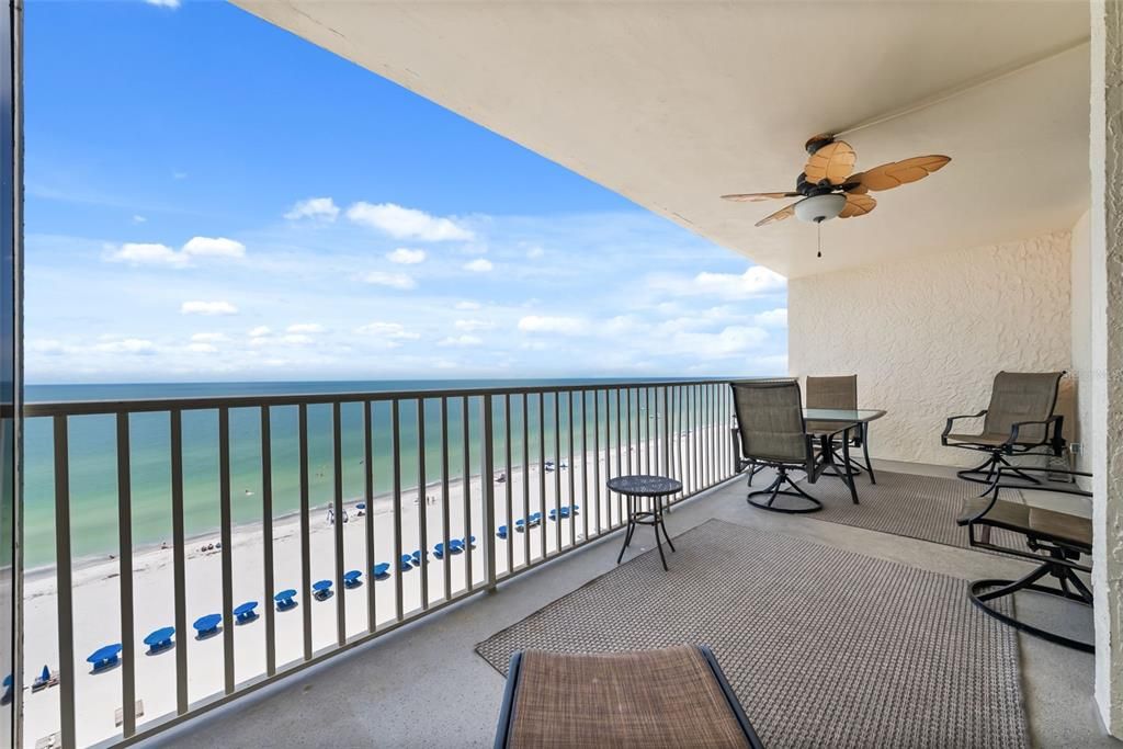 For Sale: $1,250,000 (3 beds, 2 baths, 1180 Square Feet)