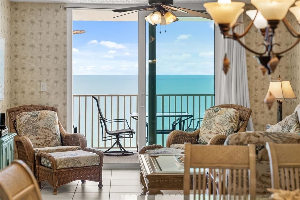 For Sale: $1,250,000 (3 beds, 2 baths, 1180 Square Feet)