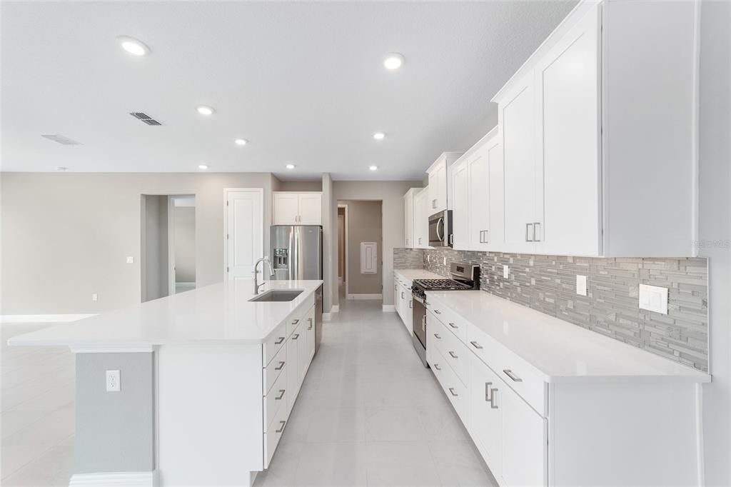 В аренду: $2,650 (2 спален, 2 ванн, 2142 Квадратных фут)