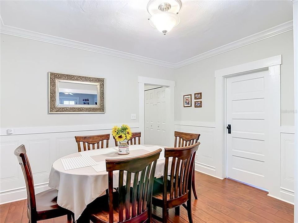 В аренду: $2,495 (3 спален, 1 ванн, 1170 Квадратных фут)