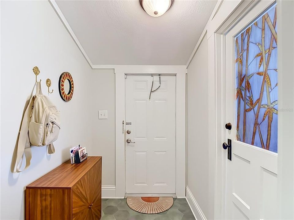 В аренду: $2,495 (3 спален, 1 ванн, 1170 Квадратных фут)