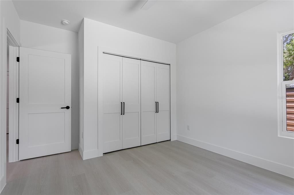 For Sale: $559,000 (4 beds, 0 baths, 1800 Square Feet)