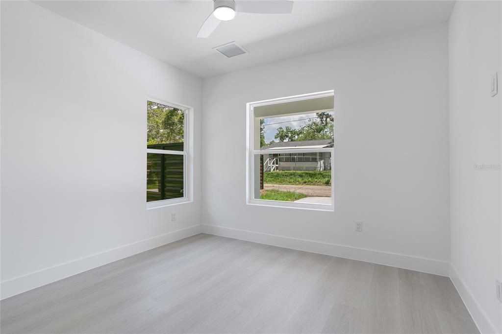 For Sale: $559,000 (4 beds, 0 baths, 1800 Square Feet)