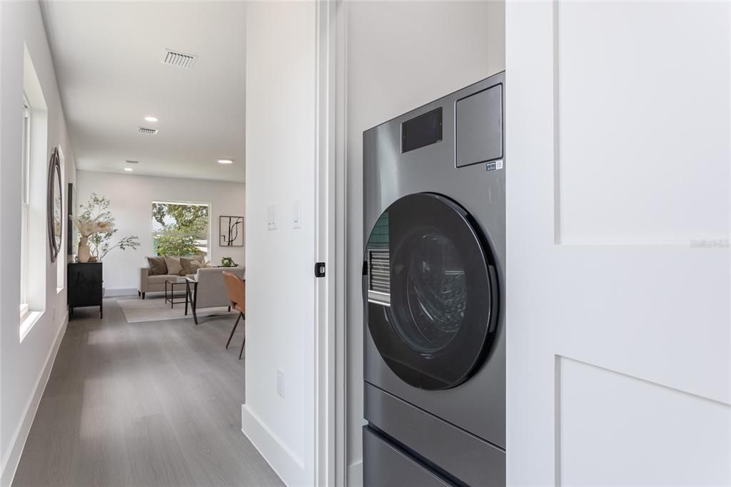 For Sale: $559,000 (4 beds, 0 baths, 1800 Square Feet)