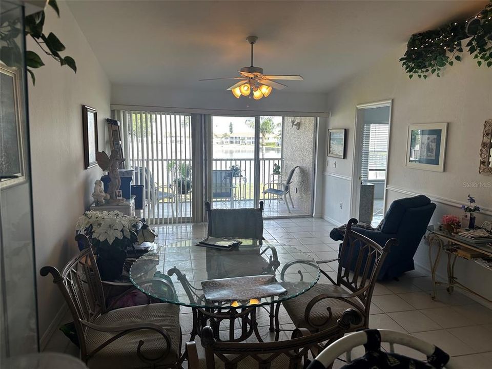 En Venta: $185,000 (3 camas, 2 baños, 1348 Pies cuadrados)