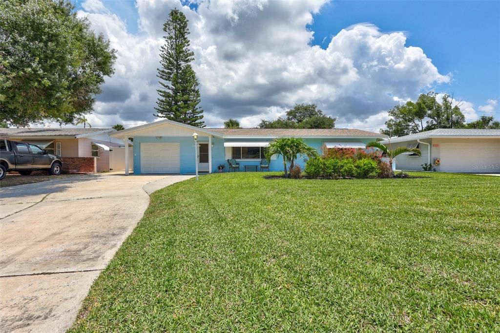 For Sale: $459,000 (3 beds, 2 baths, 1515 Square Feet)