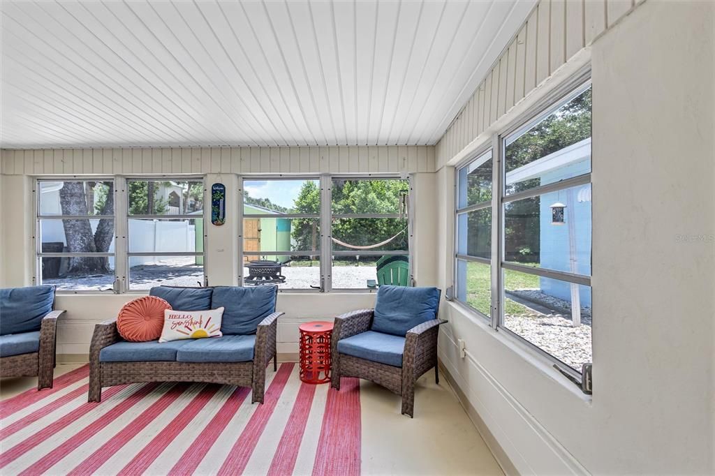 For Sale: $459,000 (3 beds, 2 baths, 1515 Square Feet)