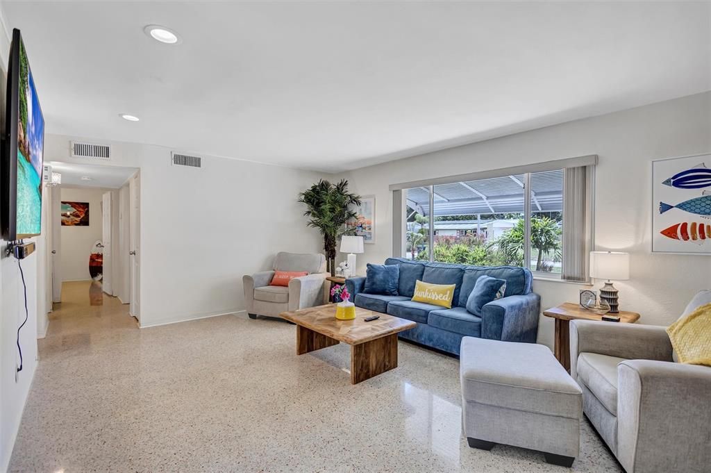 For Sale: $459,000 (3 beds, 2 baths, 1515 Square Feet)