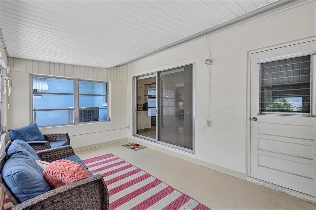 For Sale: $459,000 (3 beds, 2 baths, 1515 Square Feet)