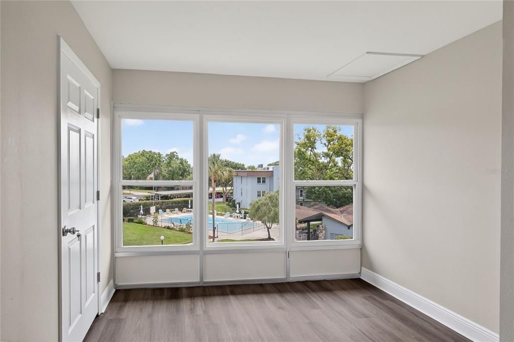 For Sale: $129,000 (2 beds, 2 baths, 1030 Square Feet)