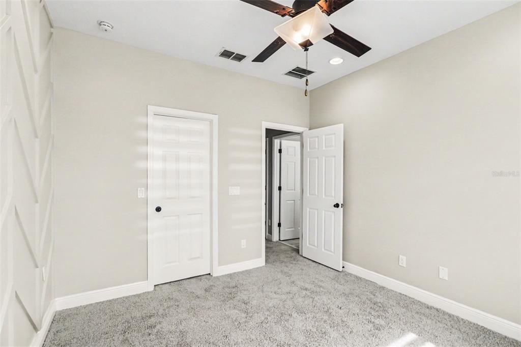 For Sale: $342,000 (3 beds, 2 baths, 1944 Square Feet)