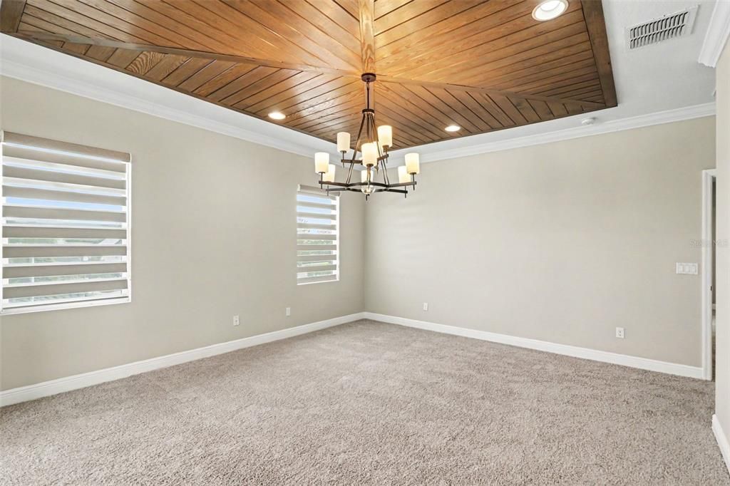 For Sale: $342,000 (3 beds, 2 baths, 1944 Square Feet)