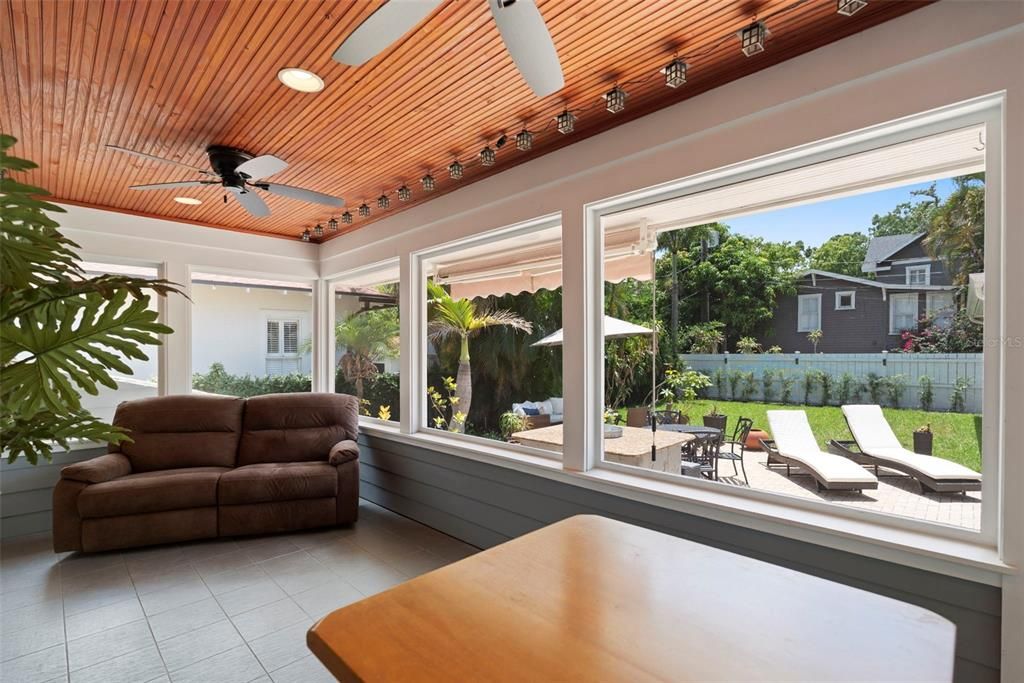 For Sale: $1,950,000 (4 beds, 2 baths, 2644 Square Feet)