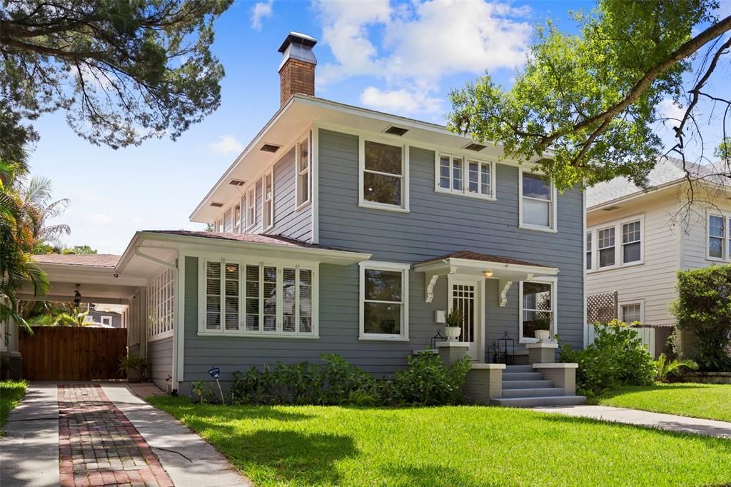 For Sale: $1,950,000 (4 beds, 2 baths, 2644 Square Feet)