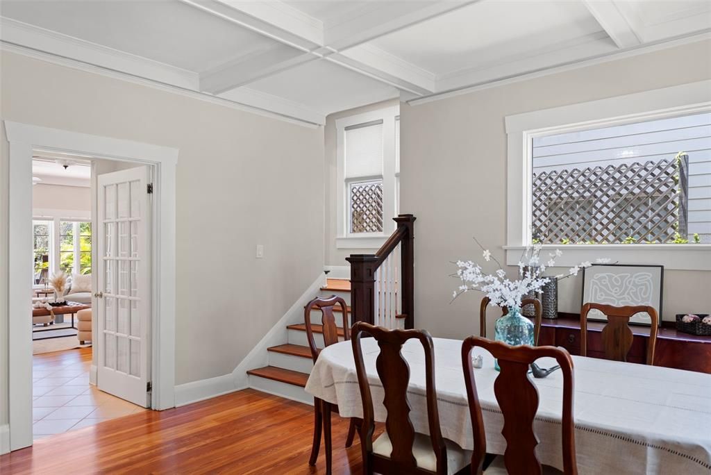 For Sale: $1,950,000 (4 beds, 2 baths, 2644 Square Feet)