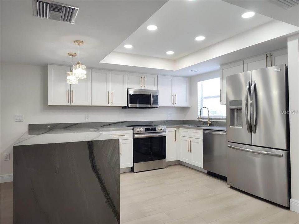 For Sale: $449,900 (3 beds, 2 baths, 2030 Square Feet)