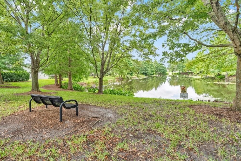 For Sale: $350,000 (2 beds, 2 baths, 1433 Square Feet)