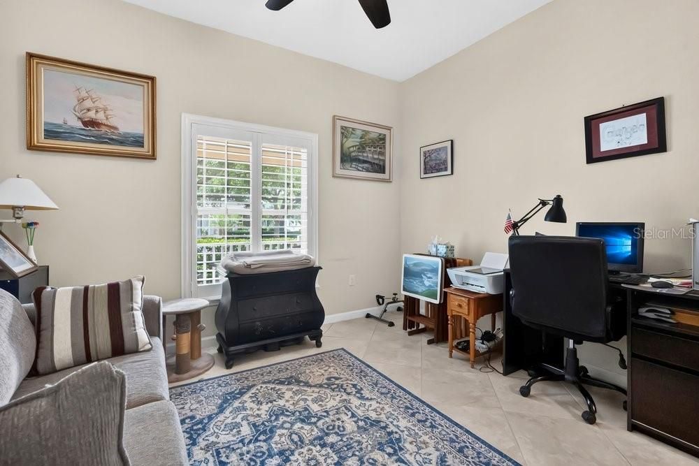 For Sale: $350,000 (2 beds, 2 baths, 1433 Square Feet)