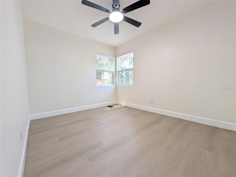 En Venta: $319,000 (2 camas, 1 baños, 820 Pies cuadrados)